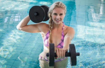AQUA FITNESS - posilovací cvičení v bazénu AQUA FITNESS - posilovací cvičení v bazénu