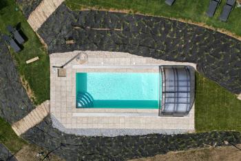 Račice Castle pool